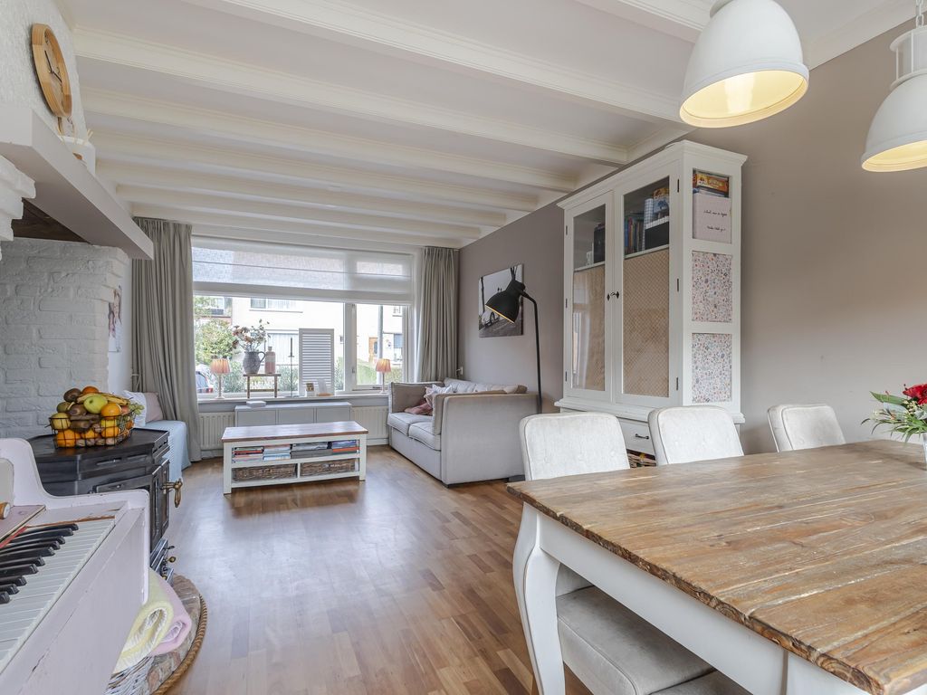 Leeuwerikstraat 5, BLESKENSGRAAF CA