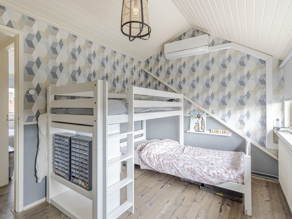 Leeuwerikstraat 5, BLESKENSGRAAF CA