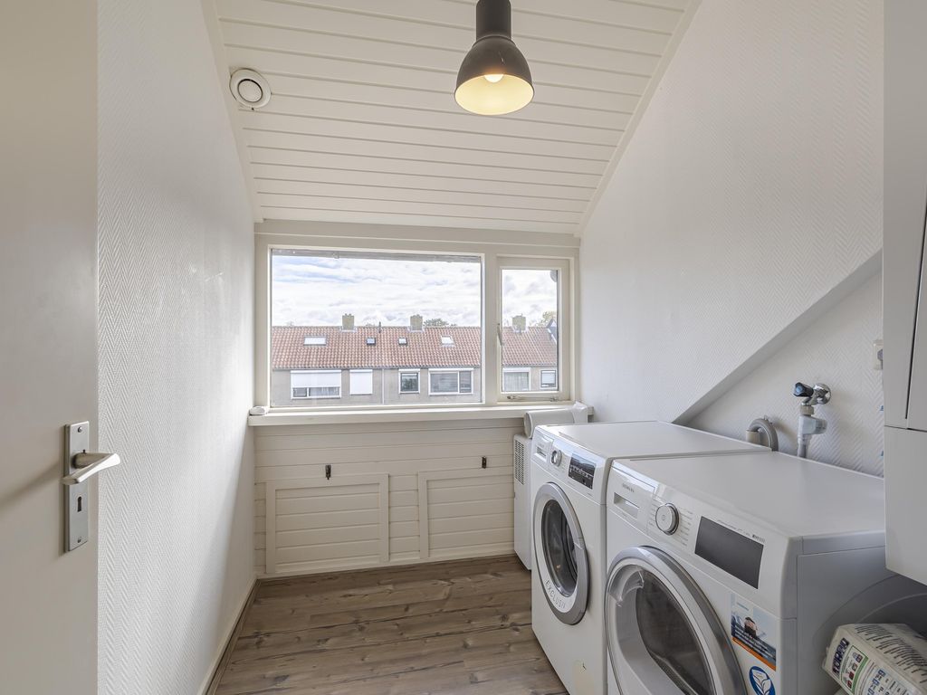 Leeuwerikstraat 5, BLESKENSGRAAF CA