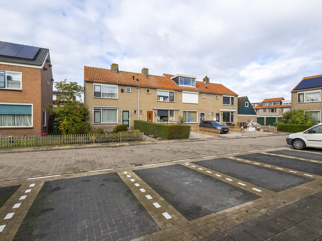 Leeuwerikstraat 5, BLESKENSGRAAF CA