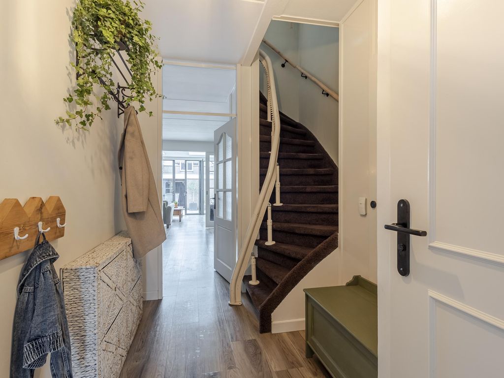 Breedewaij 48, HARDINXVELD-GIESSENDAM