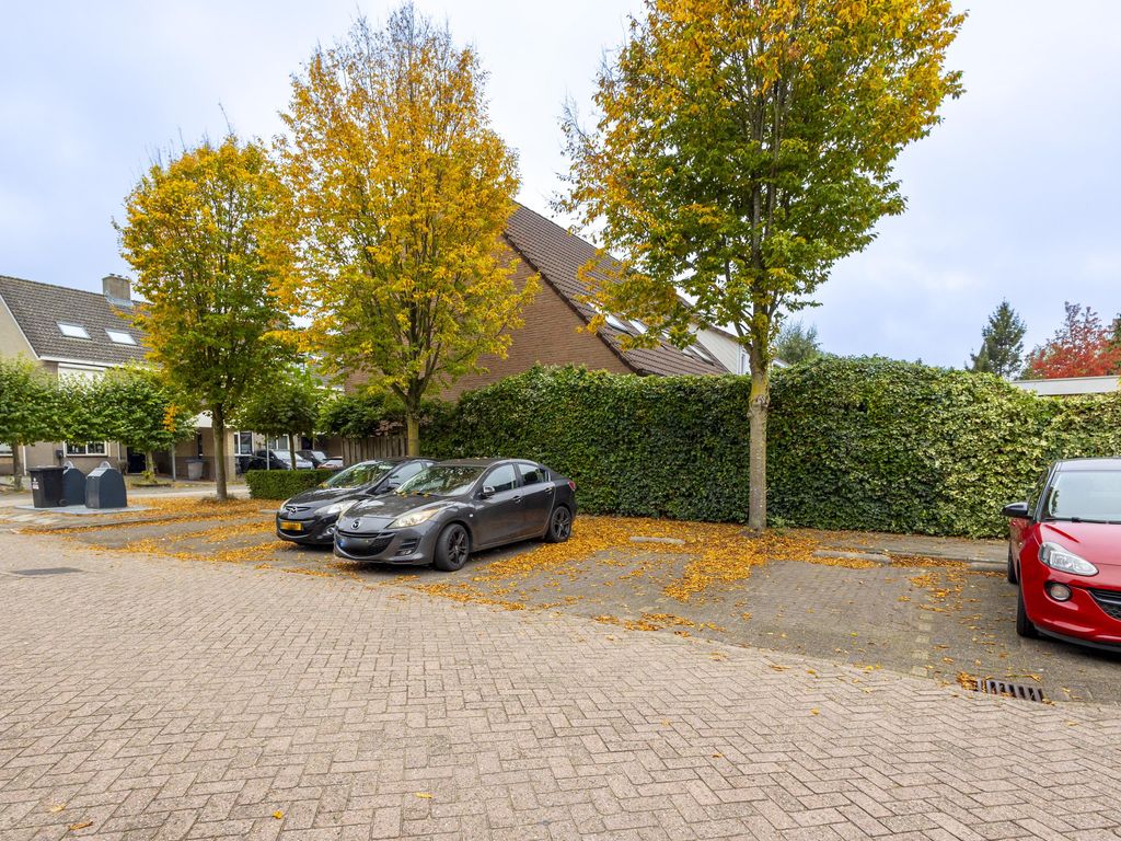 Breedewaij 48, HARDINXVELD-GIESSENDAM