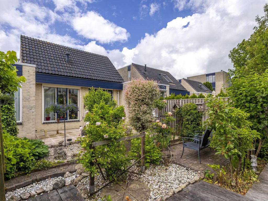 Reepijzer 8, HARDINXVELD-GIESSENDAM