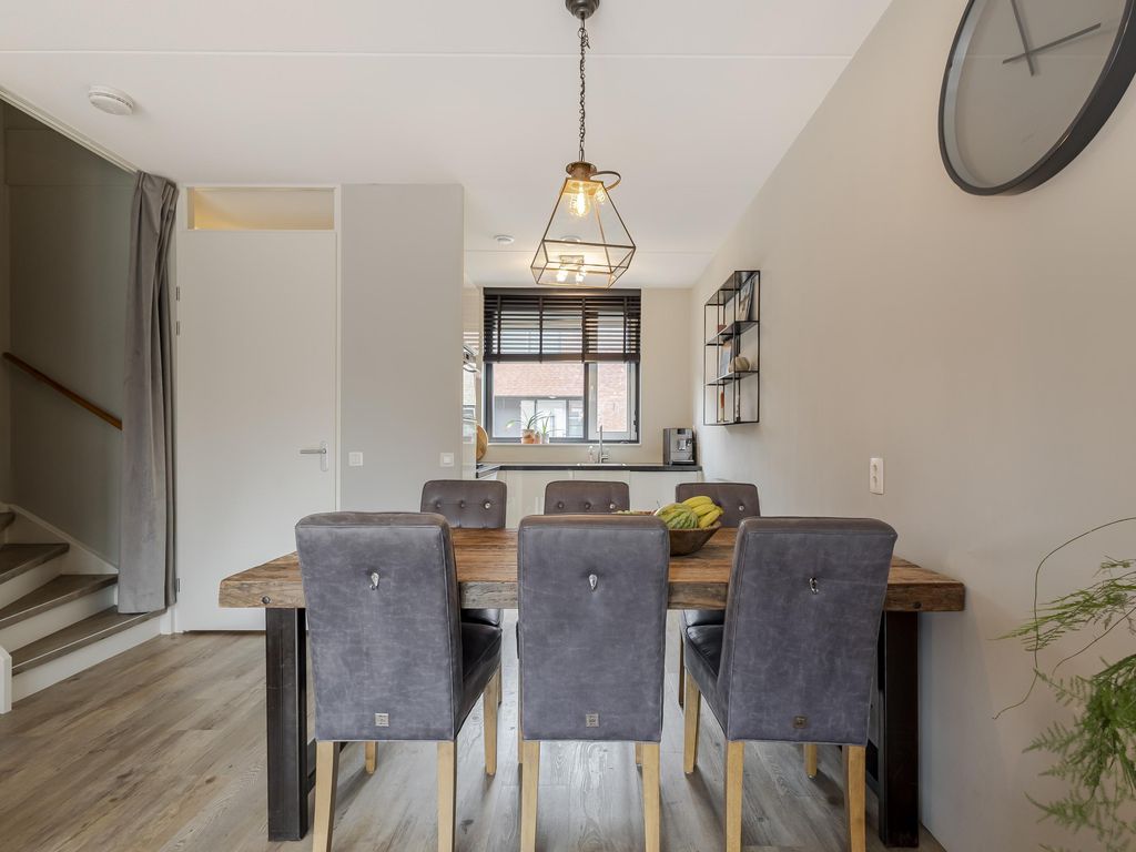 Peulenstraat-zuid 49, HARDINXVELD-GIESSENDAM