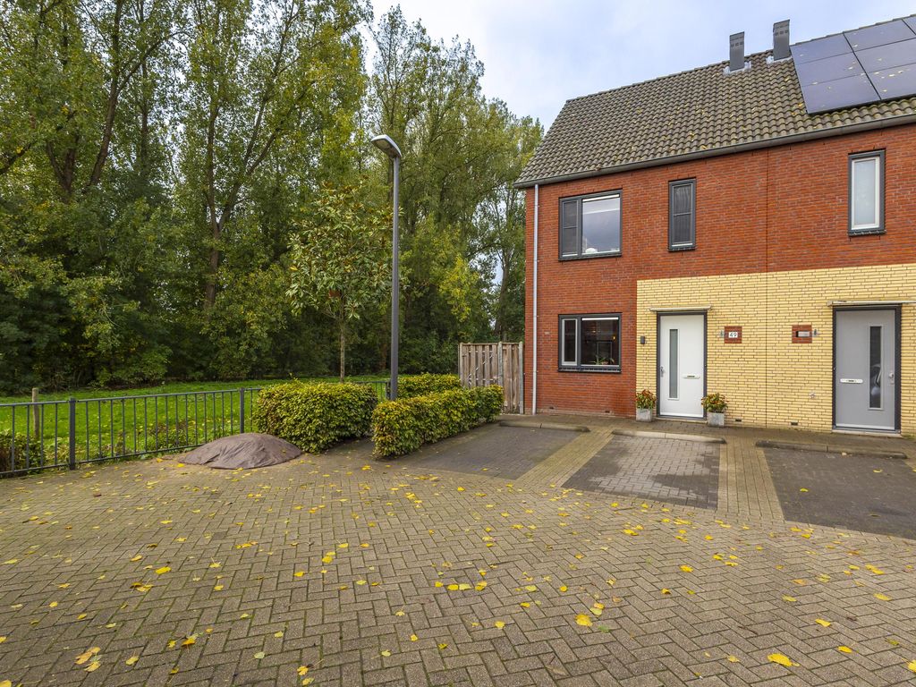 Peulenstraat-zuid 49, HARDINXVELD-GIESSENDAM