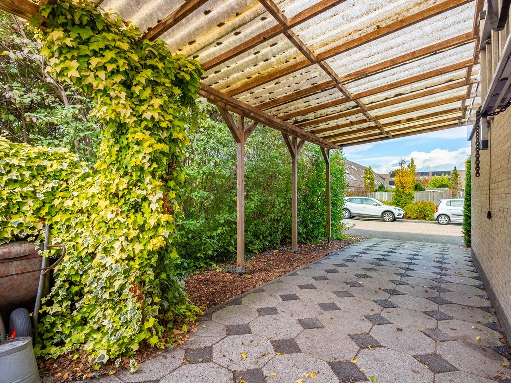 Hoepel 25, Sliedrecht