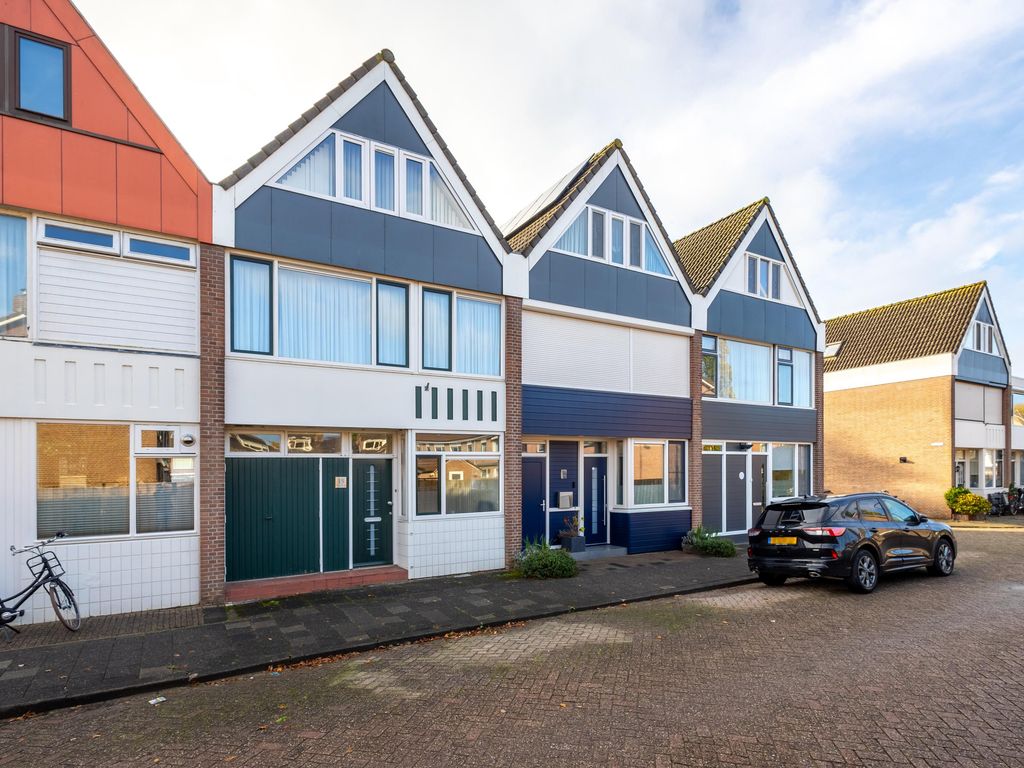 Maasstraat 15, Hardinxveld-Giessendam