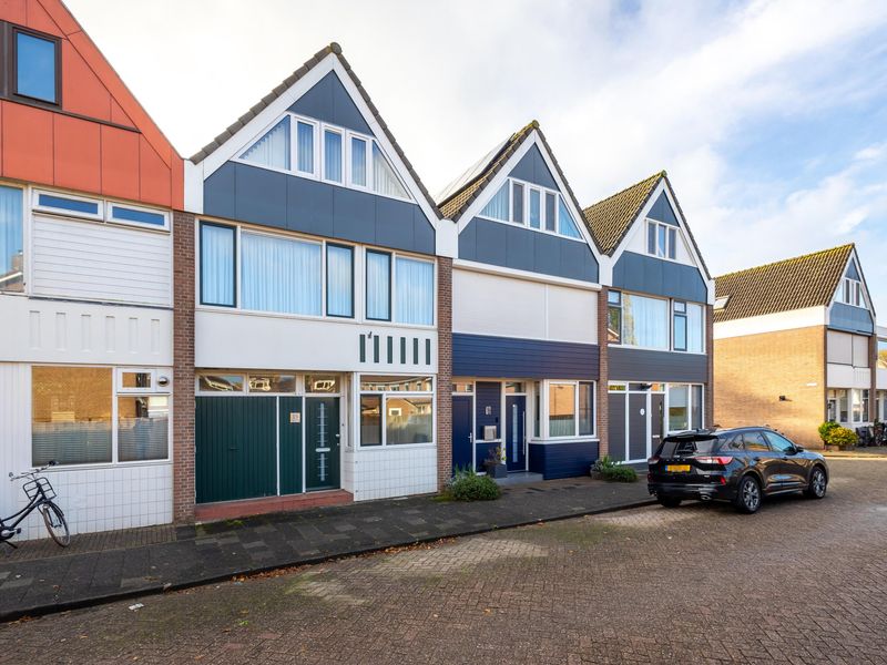 Maasstraat 15, Hardinxveld-giessendam