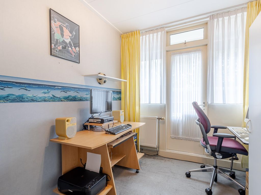 Maasstraat 15, HARDINXVELD-GIESSENDAM