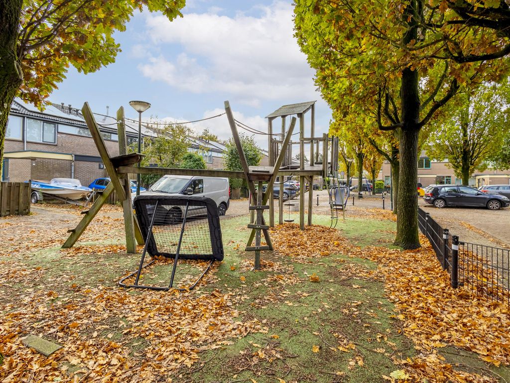 Geemansweer 8, HARDINXVELD-GIESSENDAM