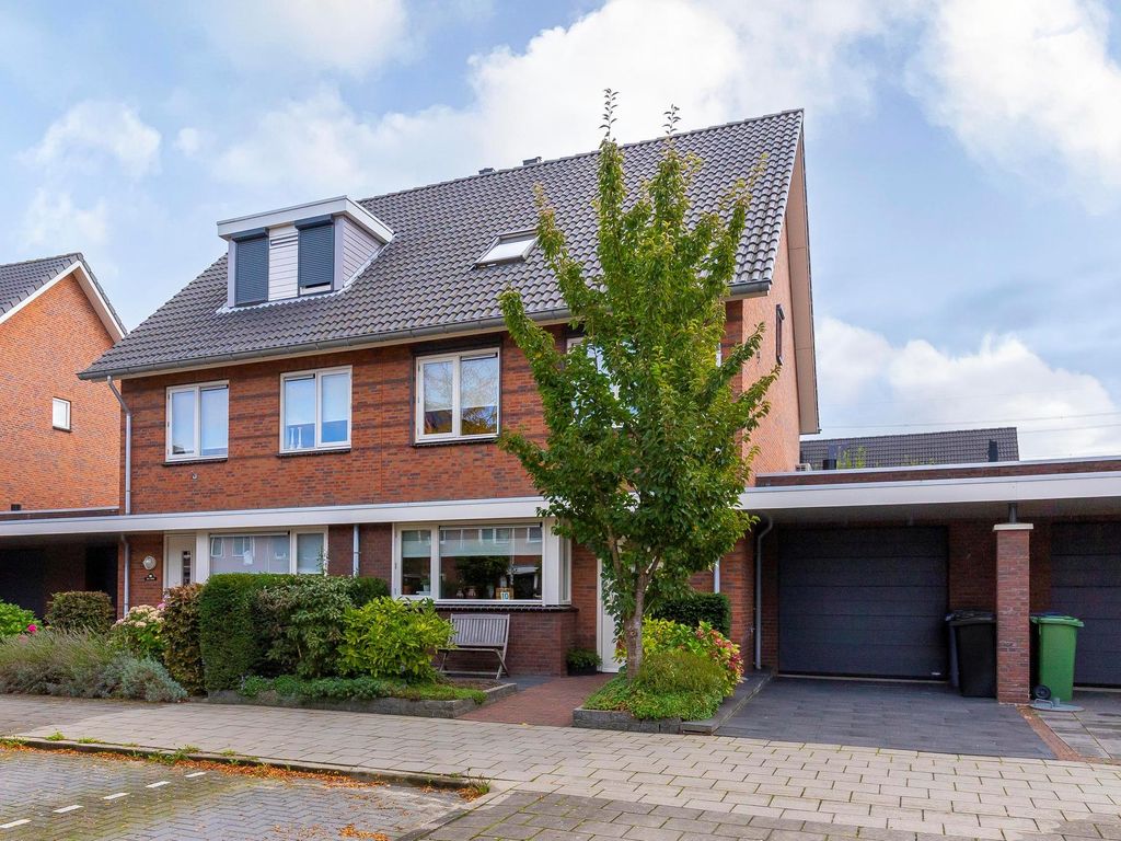 Scarlattistraat 10, SLIEDRECHT