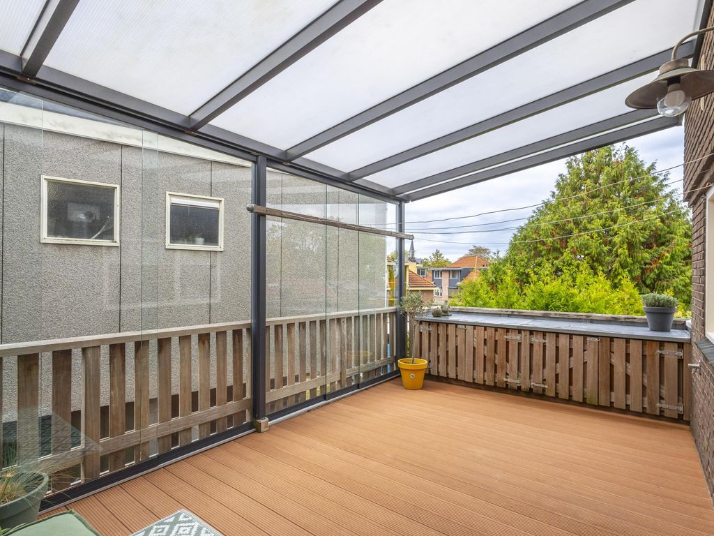 Rivierdijk 255, HARDINXVELD-GIESSENDAM