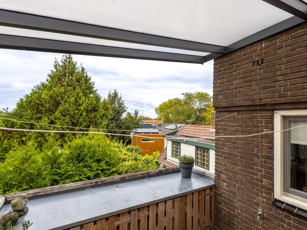 Rivierdijk 255, HARDINXVELD-GIESSENDAM