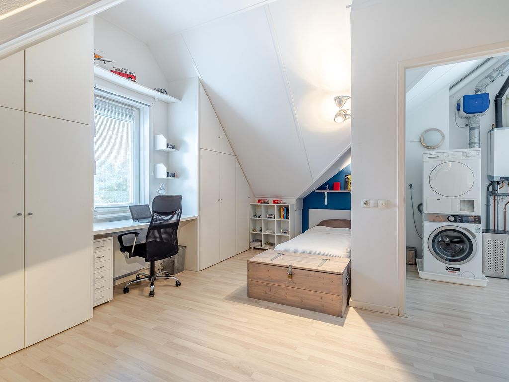 Troelstrastraat 69, HARDINXVELD-GIESSENDAM