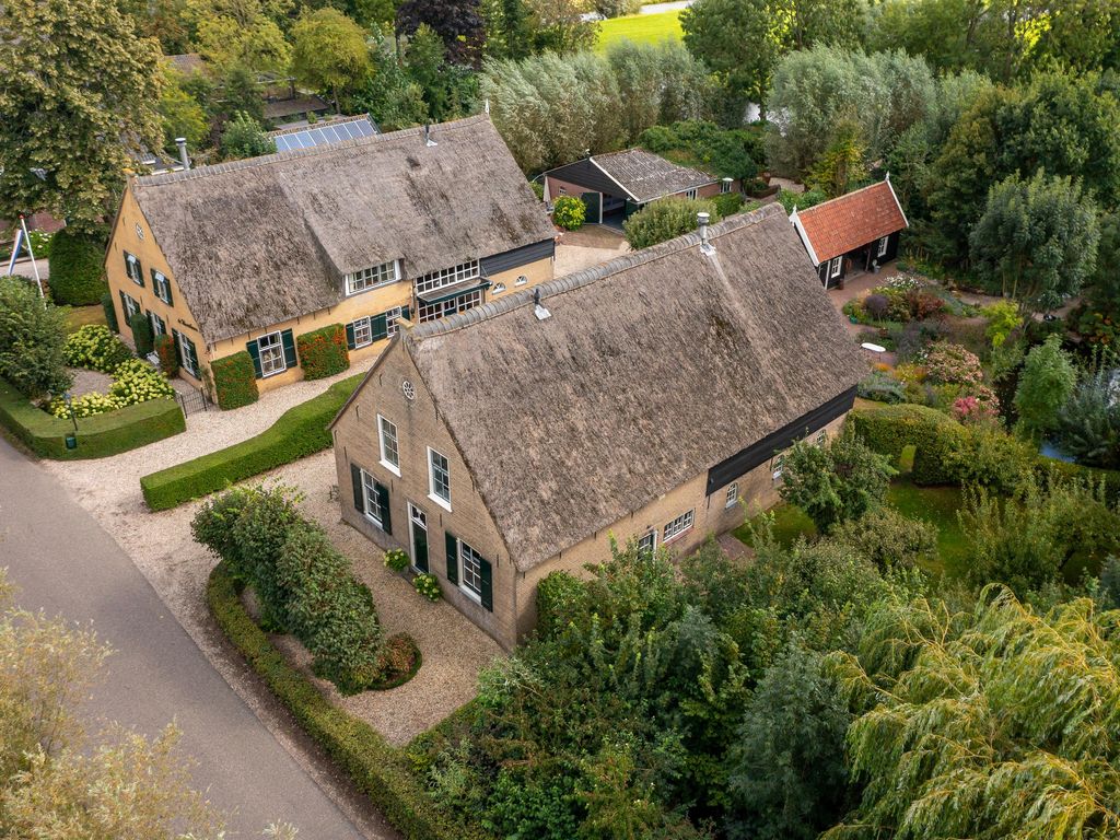 Graafdijk-oost 11, MOLENAARSGRAAF