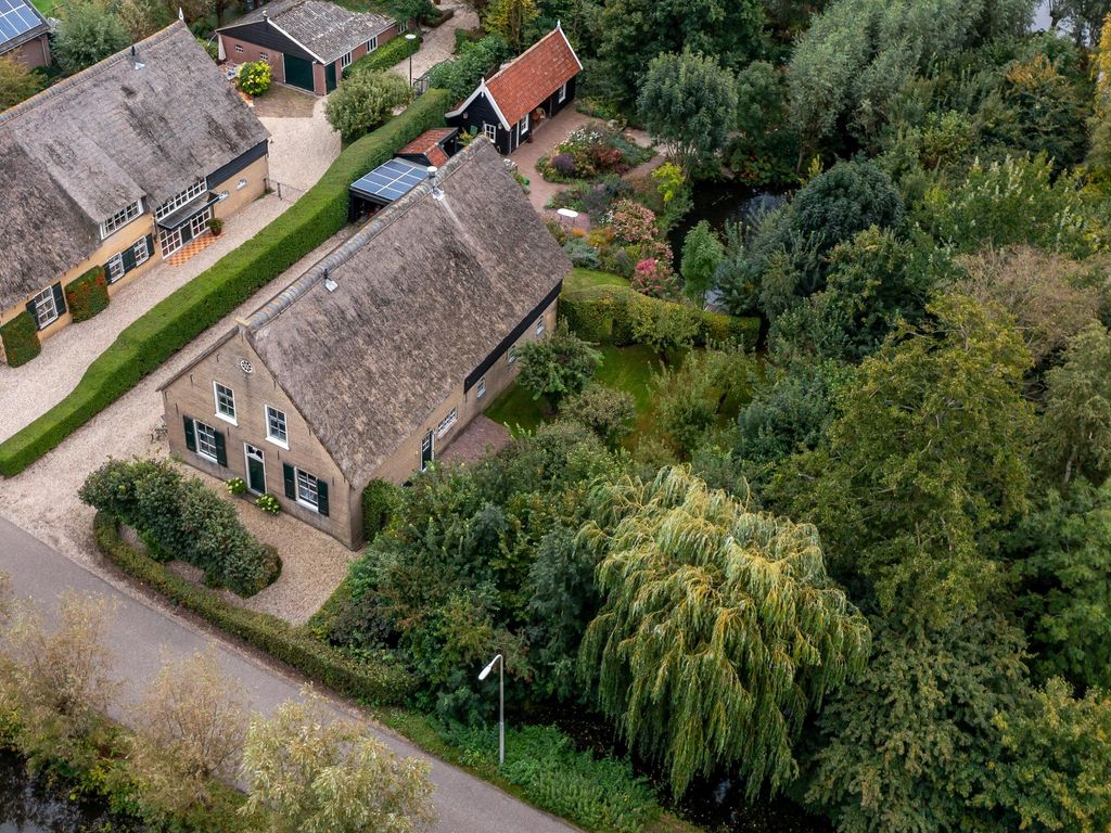 Graafdijk-oost 11, MOLENAARSGRAAF