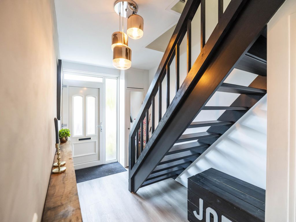 van Marlotstraat 68, GIESSENBURG