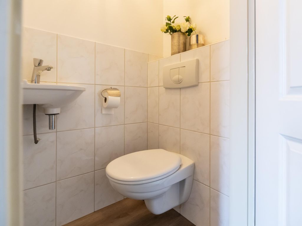 van Marlotstraat 68, GIESSENBURG