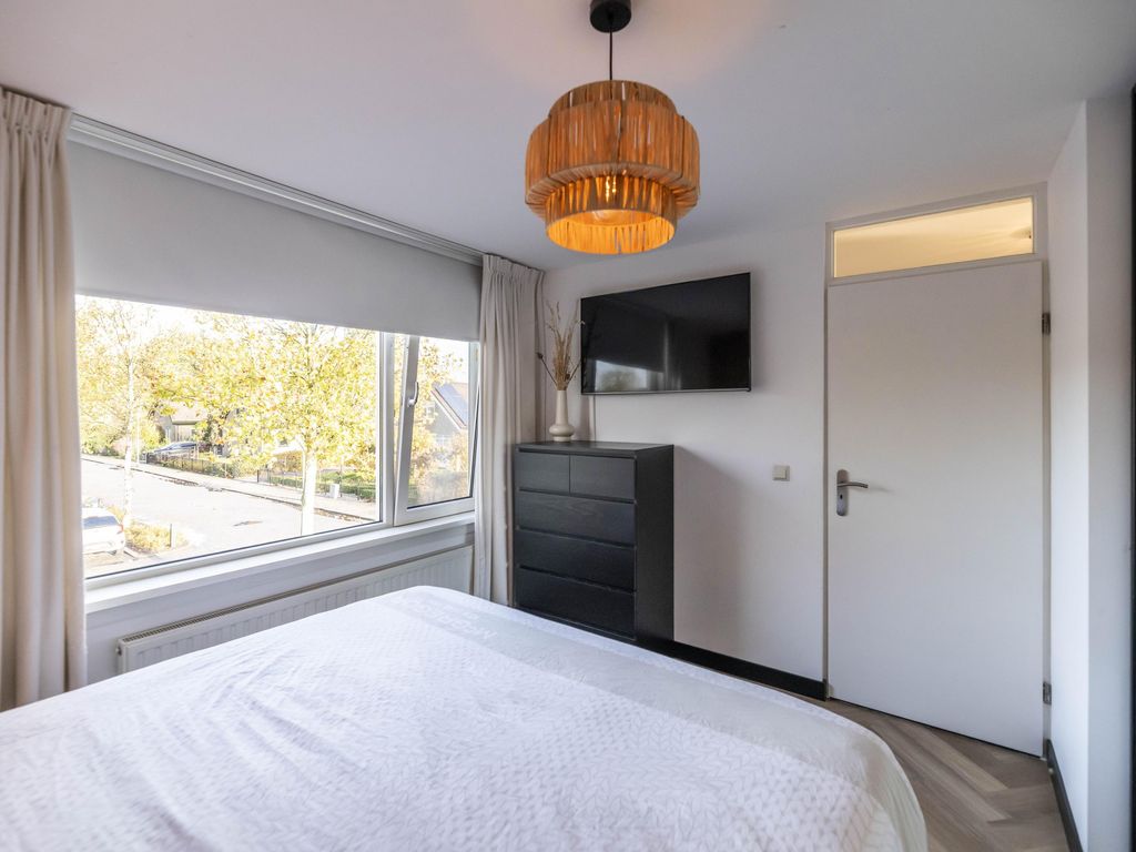 van Marlotstraat 68, GIESSENBURG