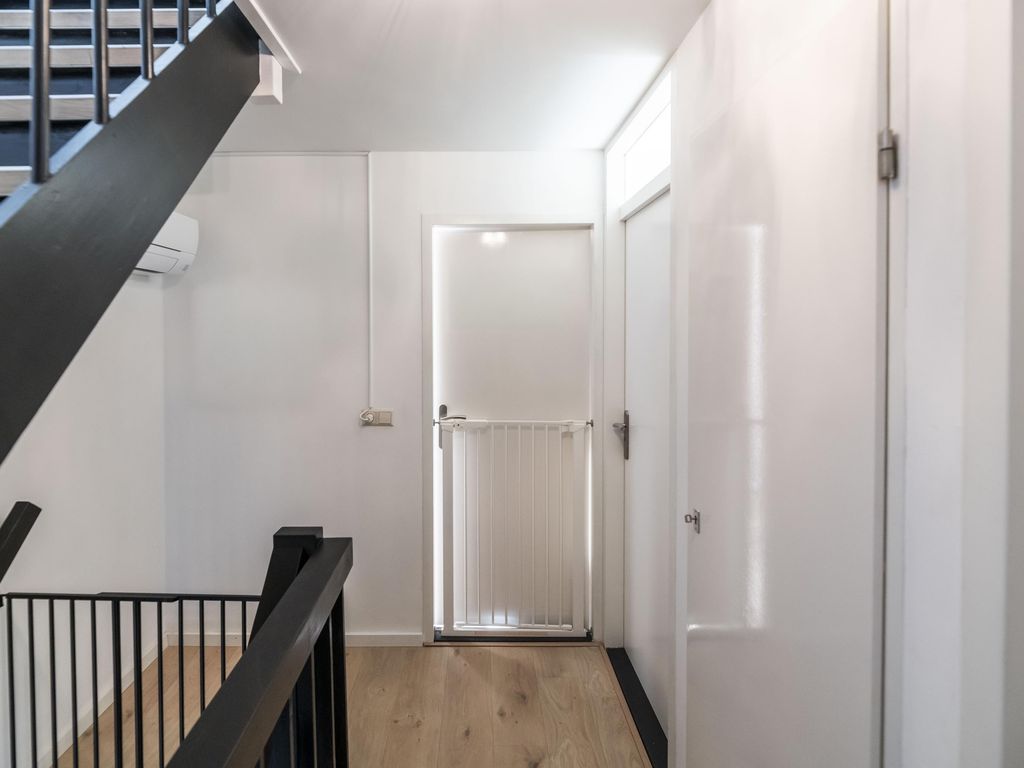 van Marlotstraat 68, GIESSENBURG