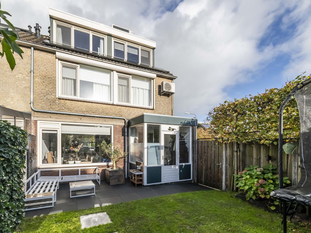 van Marlotstraat 68, GIESSENBURG