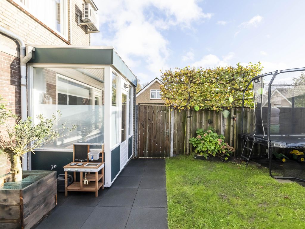 van Marlotstraat 68, GIESSENBURG