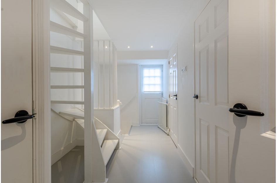 Joh. Kraaijeveldstraat 8