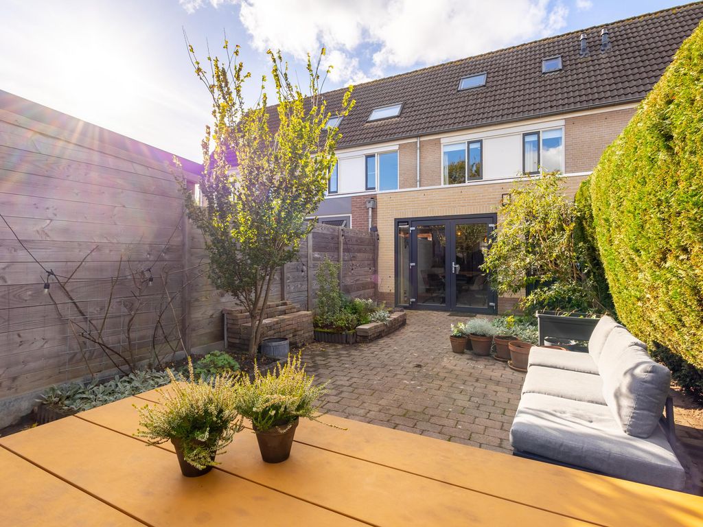 Prinses Ireneweg 12, Oud-Alblas