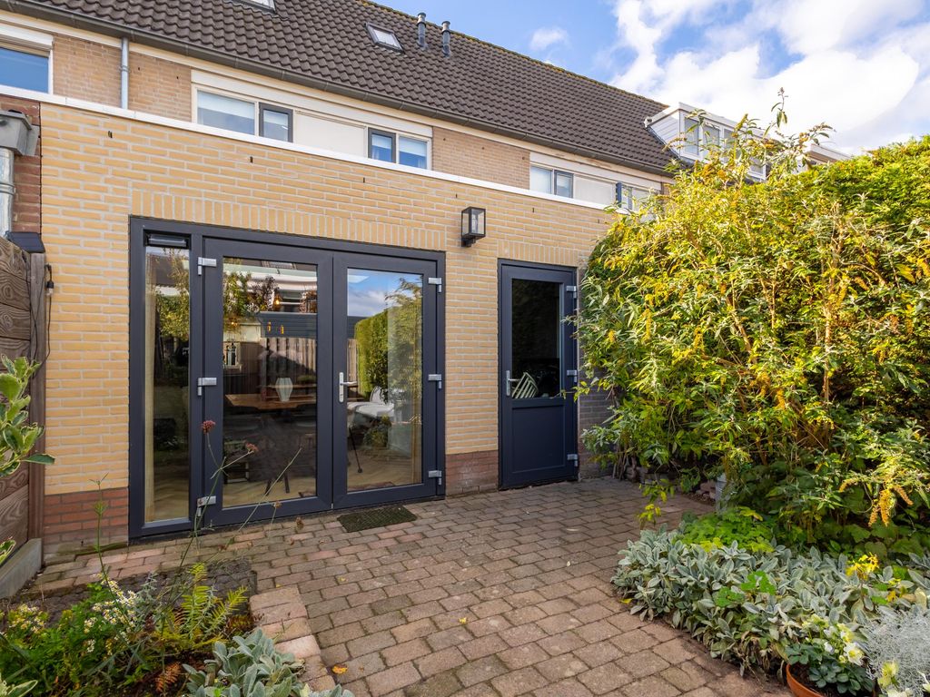 Prinses Ireneweg 12, Oud-Alblas