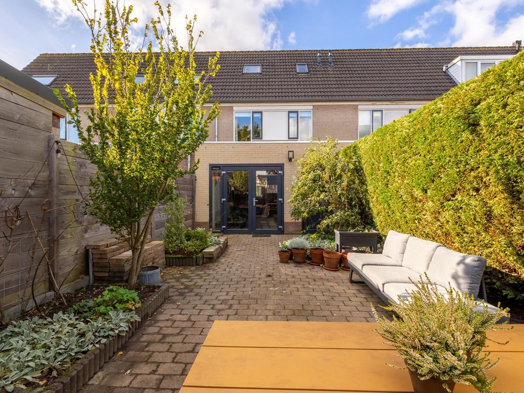 Prinses Ireneweg 12, Oud-Alblas