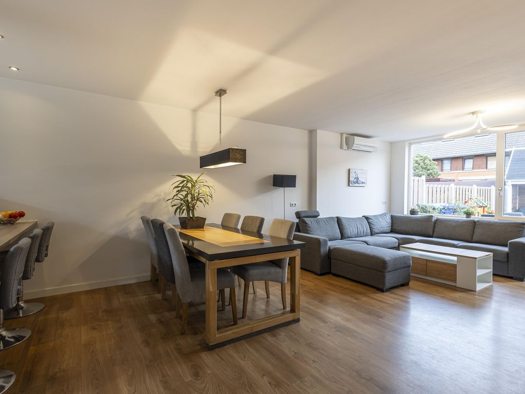 Vermeerstraat 57, SLIEDRECHT