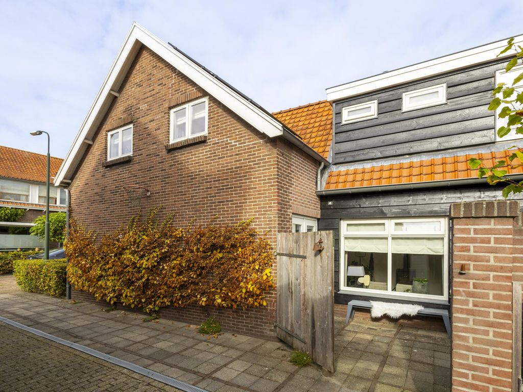 Oranjestraat 34, Hardinxveld-Giessendam