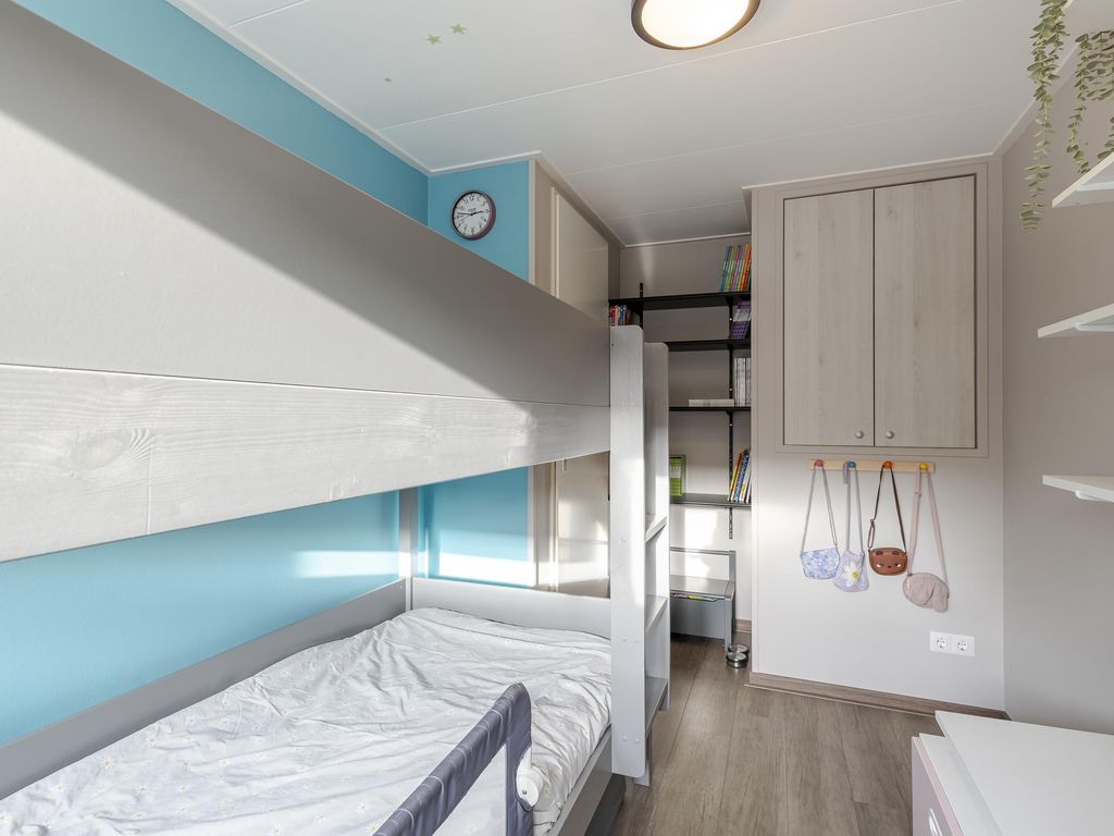 Buitendams 527, HARDINXVELD-GIESSENDAM