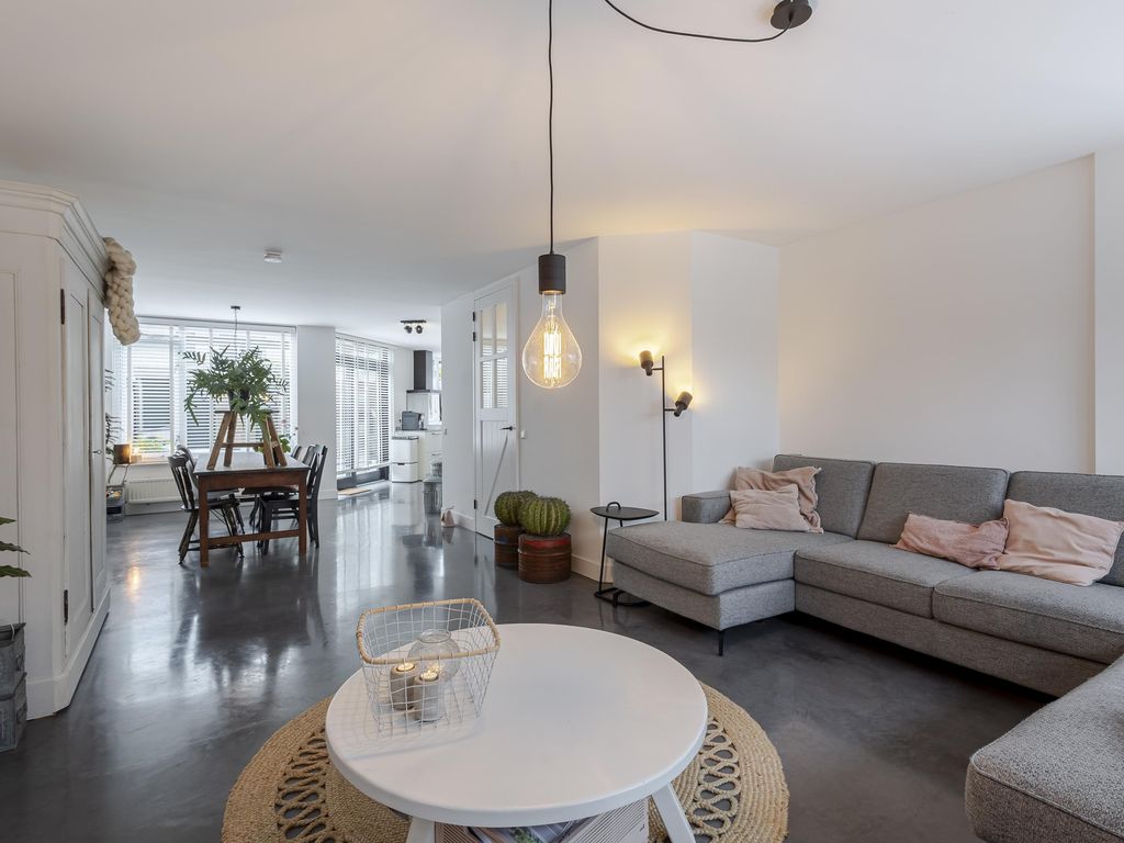 Kievit 17, HARDINXVELD-GIESSENDAM