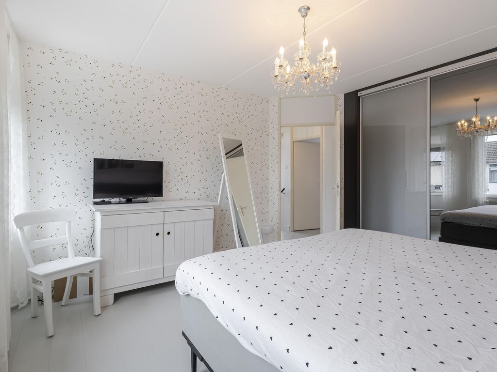 Kievit 17, HARDINXVELD-GIESSENDAM