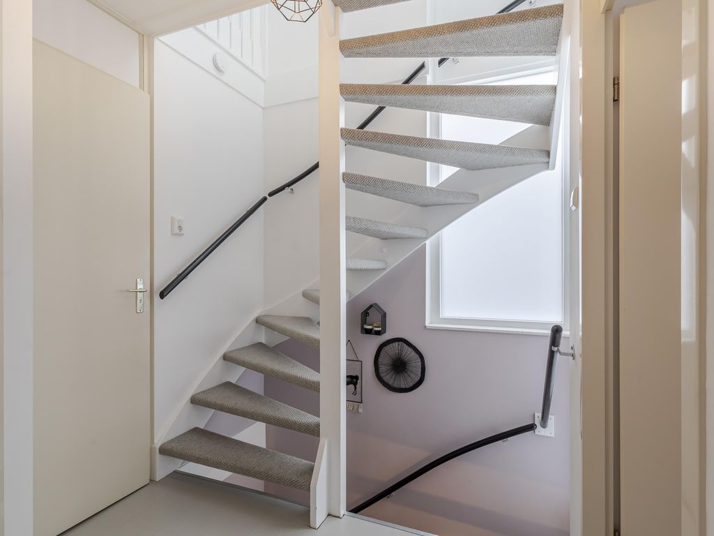 Kievit 17, HARDINXVELD-GIESSENDAM