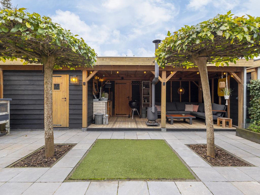 Kievit 17, HARDINXVELD-GIESSENDAM