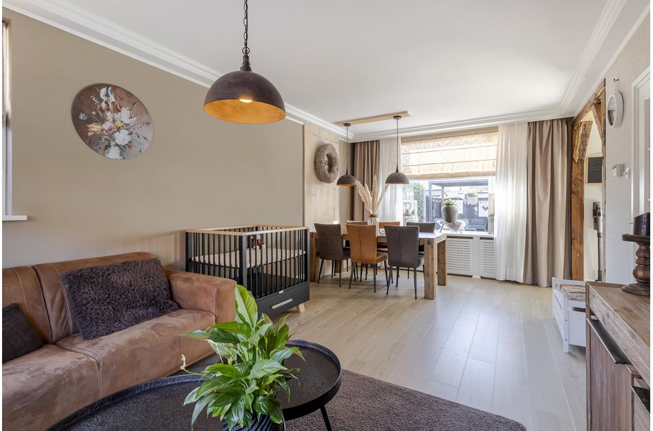 Van Ruysdaelstraat 2