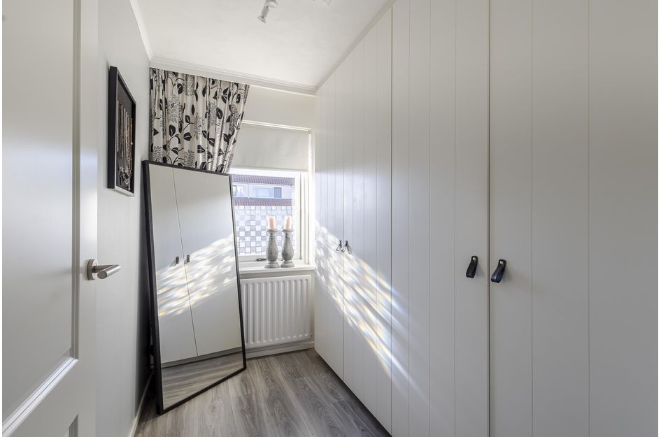 Van Ruysdaelstraat 2