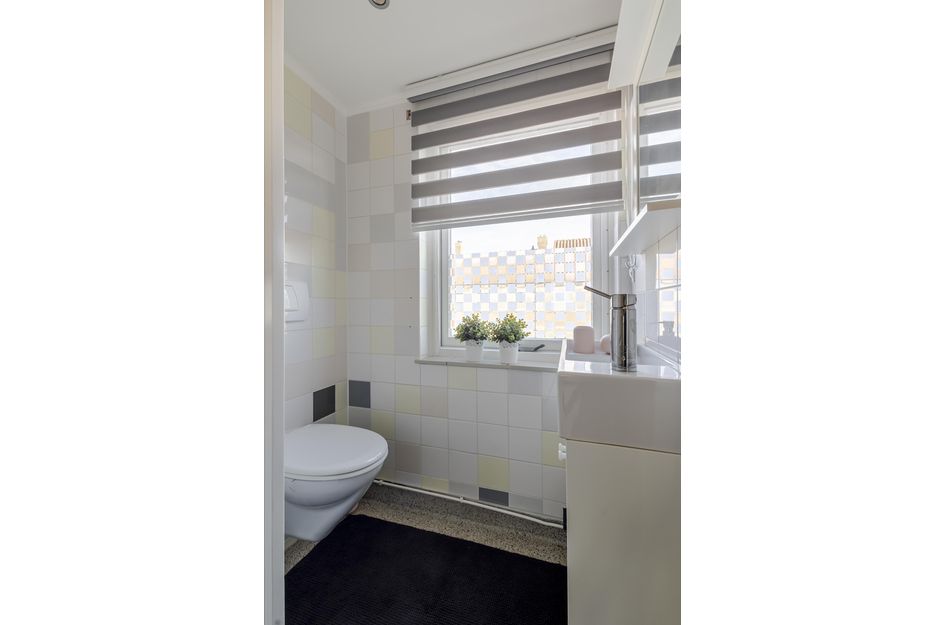 Van Ruysdaelstraat 2