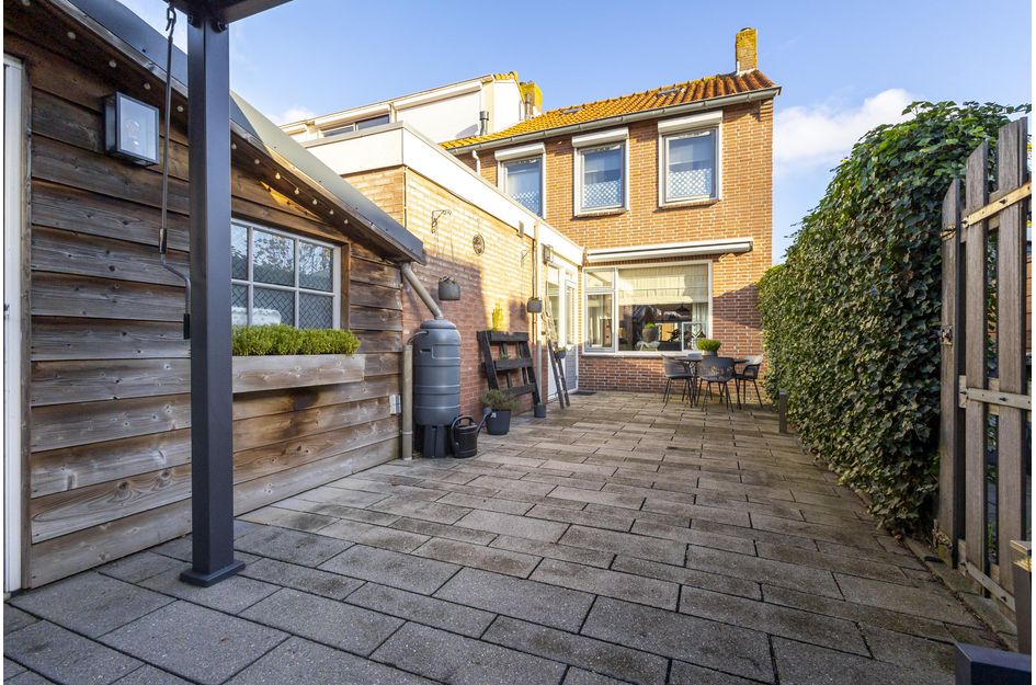 Van Ruysdaelstraat 2