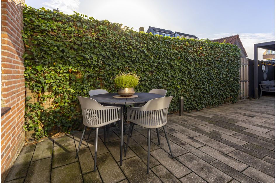 Van Ruysdaelstraat 2