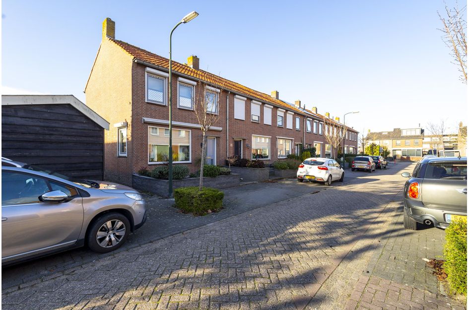 Van Ruysdaelstraat 2