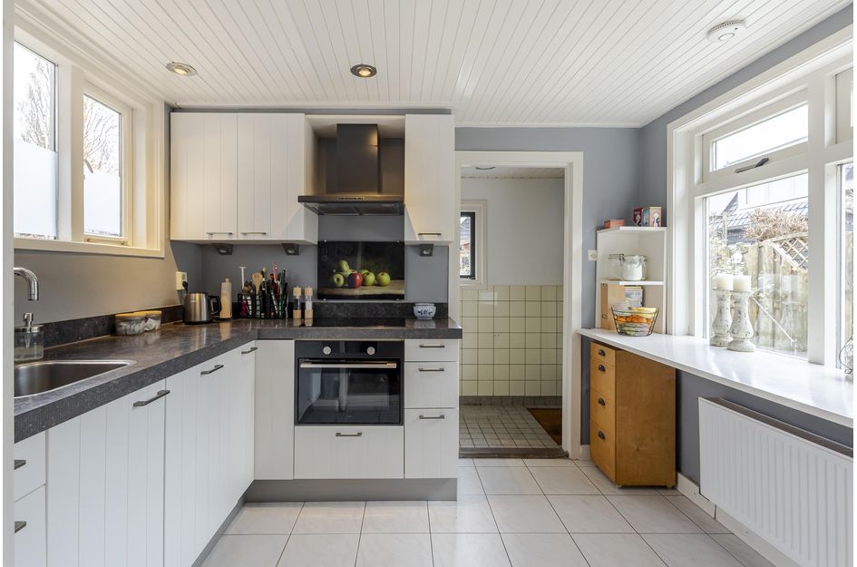 Prins Bernhardstraat 9