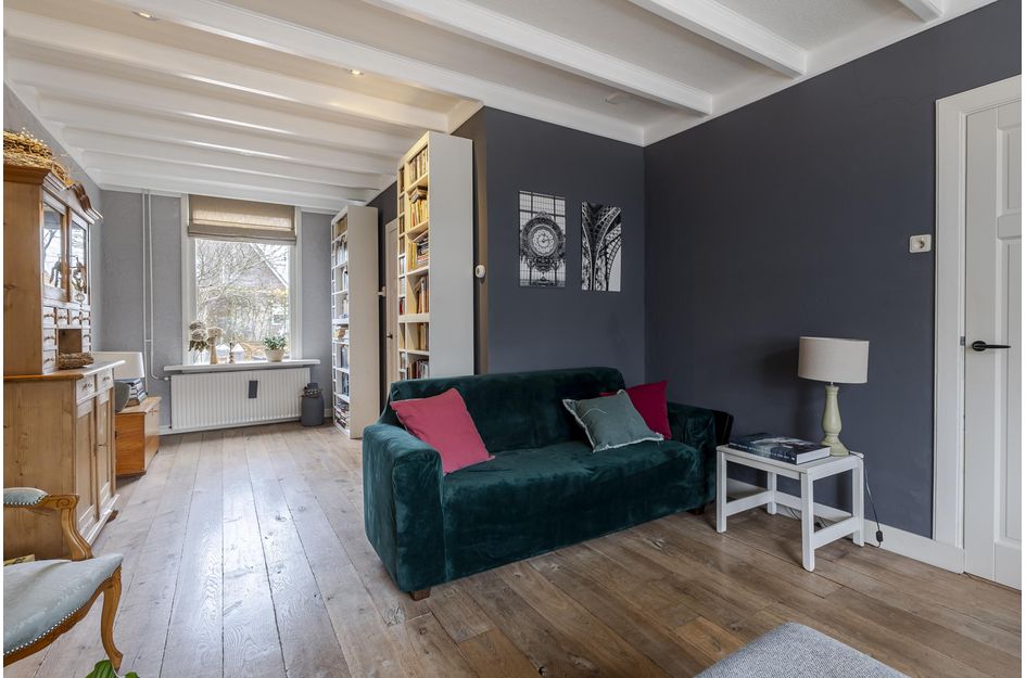 Prins Bernhardstraat 9