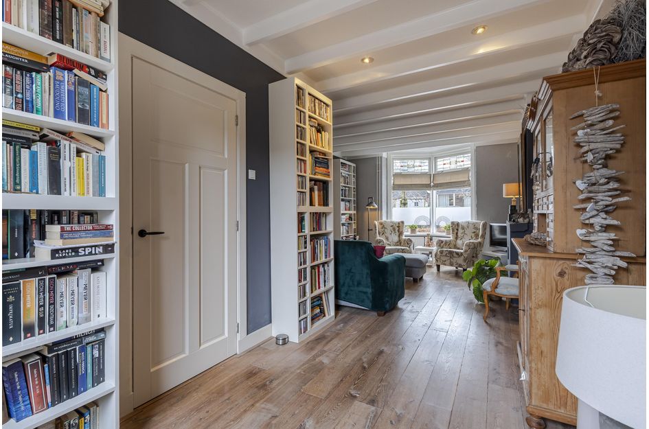 Prins Bernhardstraat 9