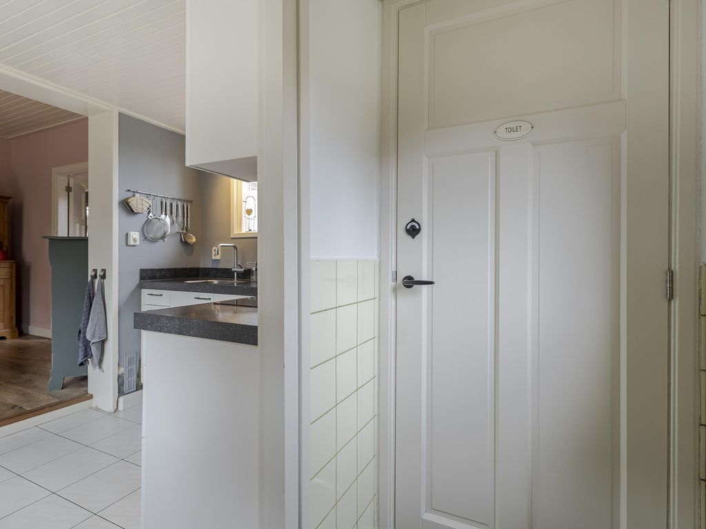 Prins Bernhardstraat 9, HARDINXVELD-GIESSENDAM