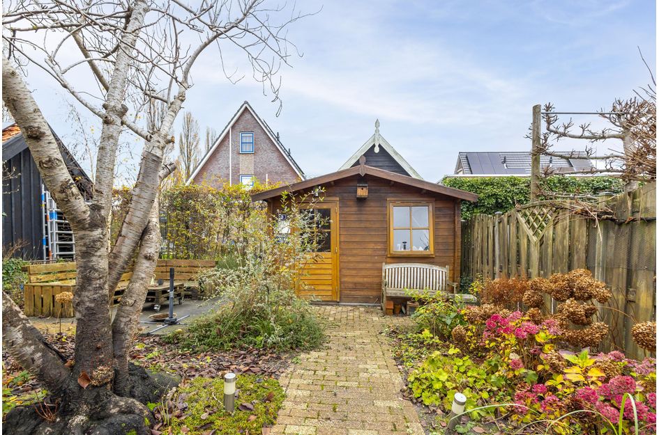 Prins Bernhardstraat 9