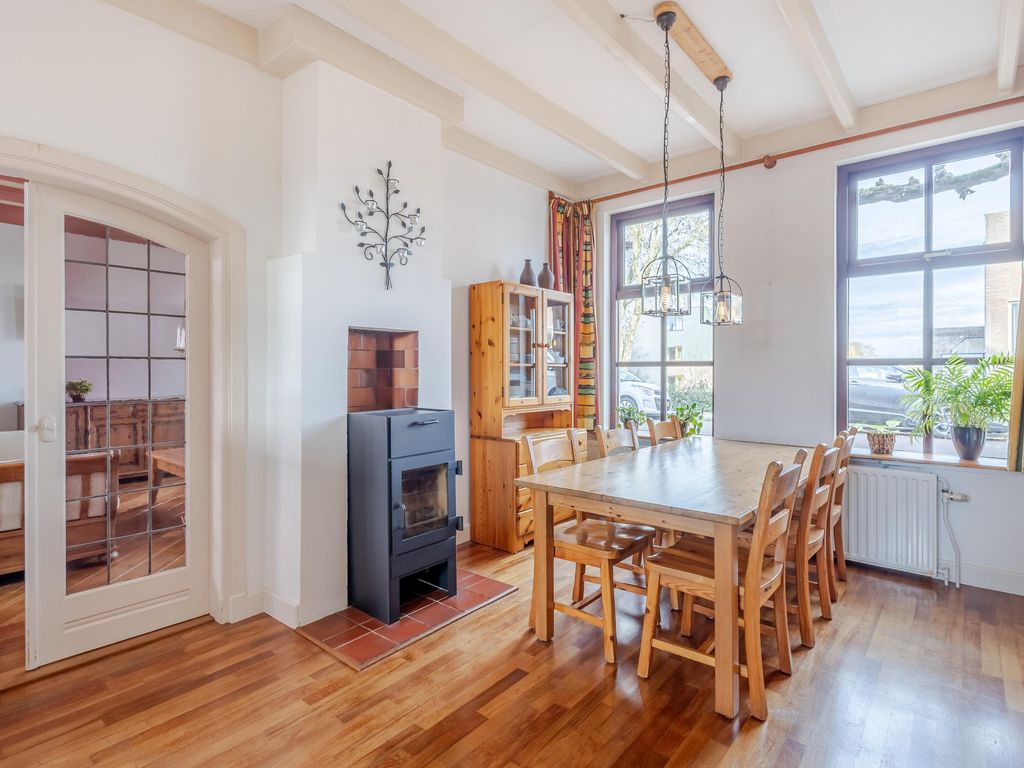 Peulenstraat-zuid 17, HARDINXVELD-GIESSENDAM