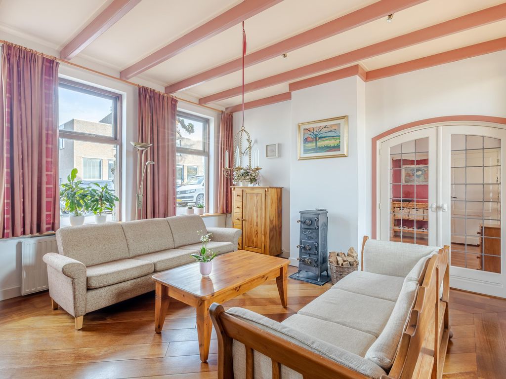 Peulenstraat-zuid 17, HARDINXVELD-GIESSENDAM